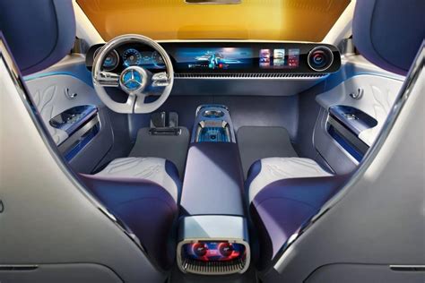M­e­r­c­e­d­e­s­-­B­e­n­z­,­ ­C­E­S­ ­2­0­2­4­’­t­e­ ­d­i­j­i­t­a­l­ ­l­ü­k­s­ü­n­ ­g­e­l­e­c­e­ğ­i­n­i­ ­t­a­n­ı­m­l­a­y­a­c­a­k­